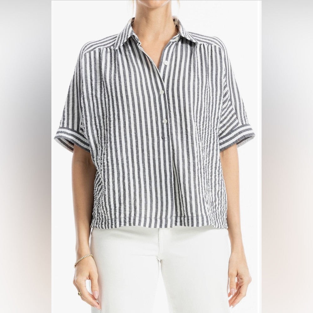 MAX STUDIO NWT Textured Stripe Camp Shirt Womens Sz L Olive Green & White Stripe